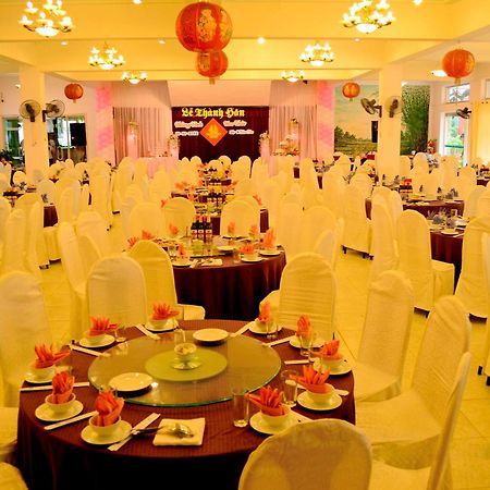 Khach San Huu Nghi Hotel Vinh Ngoại thất bức ảnh