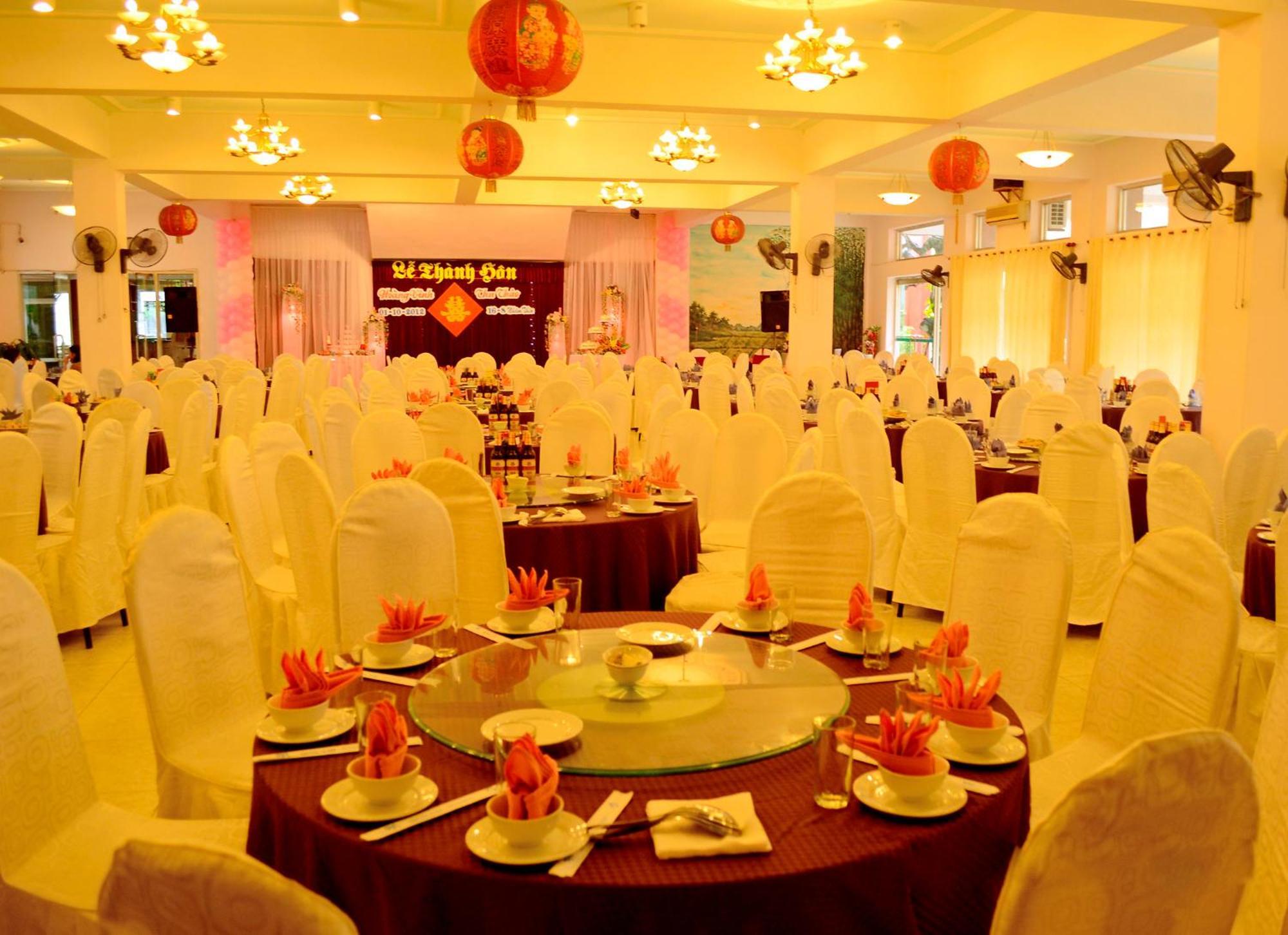Khach San Huu Nghi Hotel Vinh Ngoại thất bức ảnh