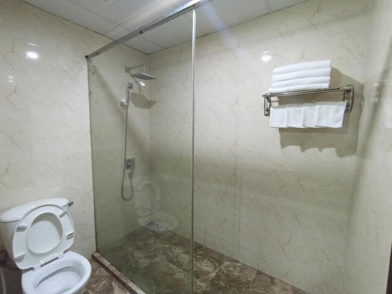 Khach San Huu Nghi Hotel Vinh Ngoại thất bức ảnh